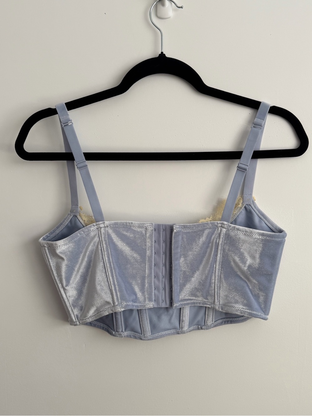 SKIMS Velvet Lace Corset in Periwinkle - Picture 3 of 6
